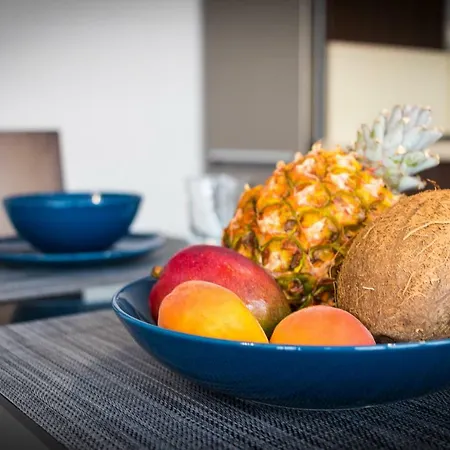 Flatguest Albareda *