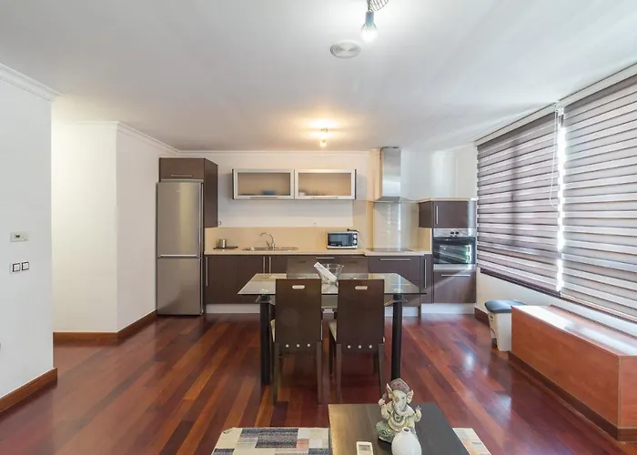 Flatguest Albareda