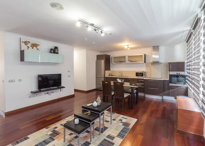 Apartment Flatguest Albareda Las Palmas / Gran Canaria