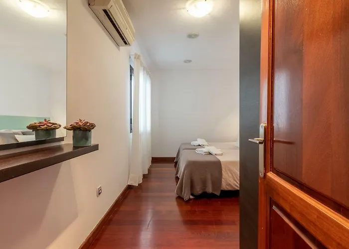 Flatguest Albareda Apartment Las Palmas / Gran Canaria